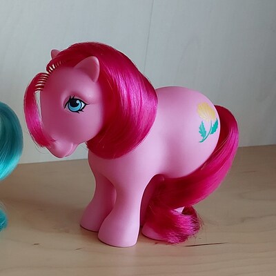 MON PETIT PONEY Hasbro G2 mon petit poney Eclat d'or golden glow 2002 - Jeux & Jouets MON PETIT PONEY Hasbro G2 mon petit poney Eclat d'or golden glow 2002 - Jeux & Jouets