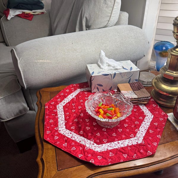 Bow Tree Quilted Table Topper NCU0NTD343