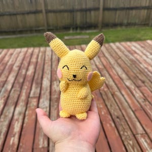 デジタルダウンロード かぎ針編みあみぐるみパターン: ピカチュウ