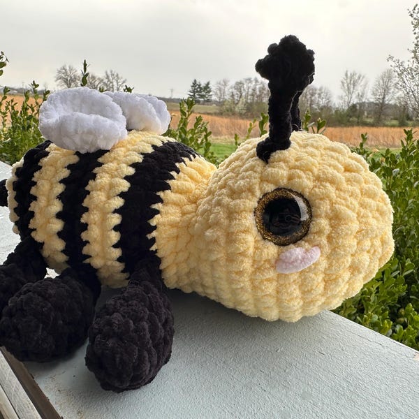 Low Sew Bumblebee Crochet Amigurumi Pattern | PDF Digital Download ...