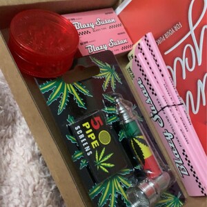 Wise Skies Pink Pre-Rolled Cones - King Size - Vegan & NON GMO - Pick Your Pack