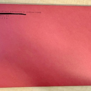 Courtney hat ein Foto des gekauften Artikels hinzugefügt