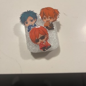 Ellis added a photo of their purchase