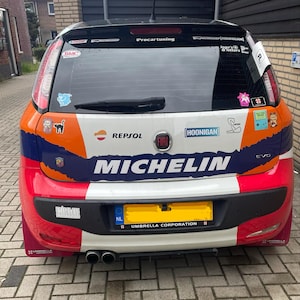 Lieke added a photo of their purchase