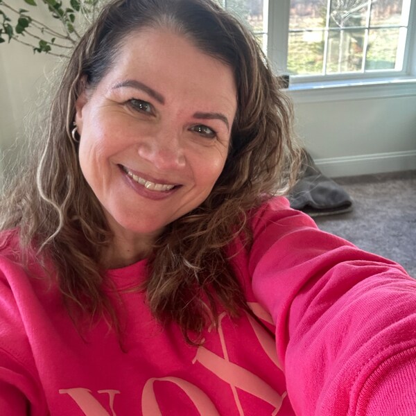 Valentine’s Day XOXO Glitter Round Neck Sweatshirt
