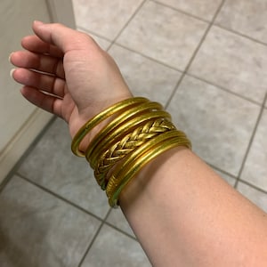 Victoria added a photo of their purchase