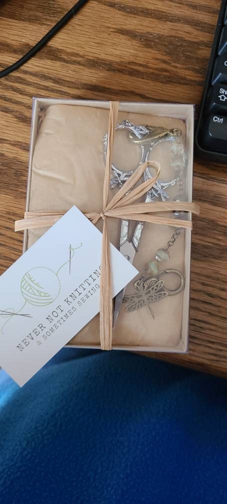 Dragonfly Embroidery Scissors • Unique Garden Theme Quilting Scissors in Vintage Copper or Silver Finish • Quilting Gift or Embroidery Gift