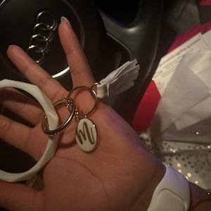Mariah added a photo of their purchase