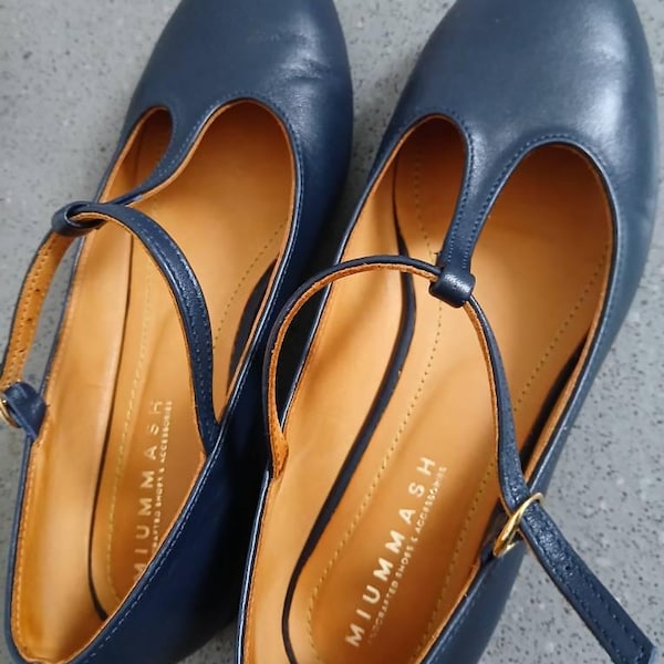 Perroquet Shoes Leather Round-Front Mary Janes - Red