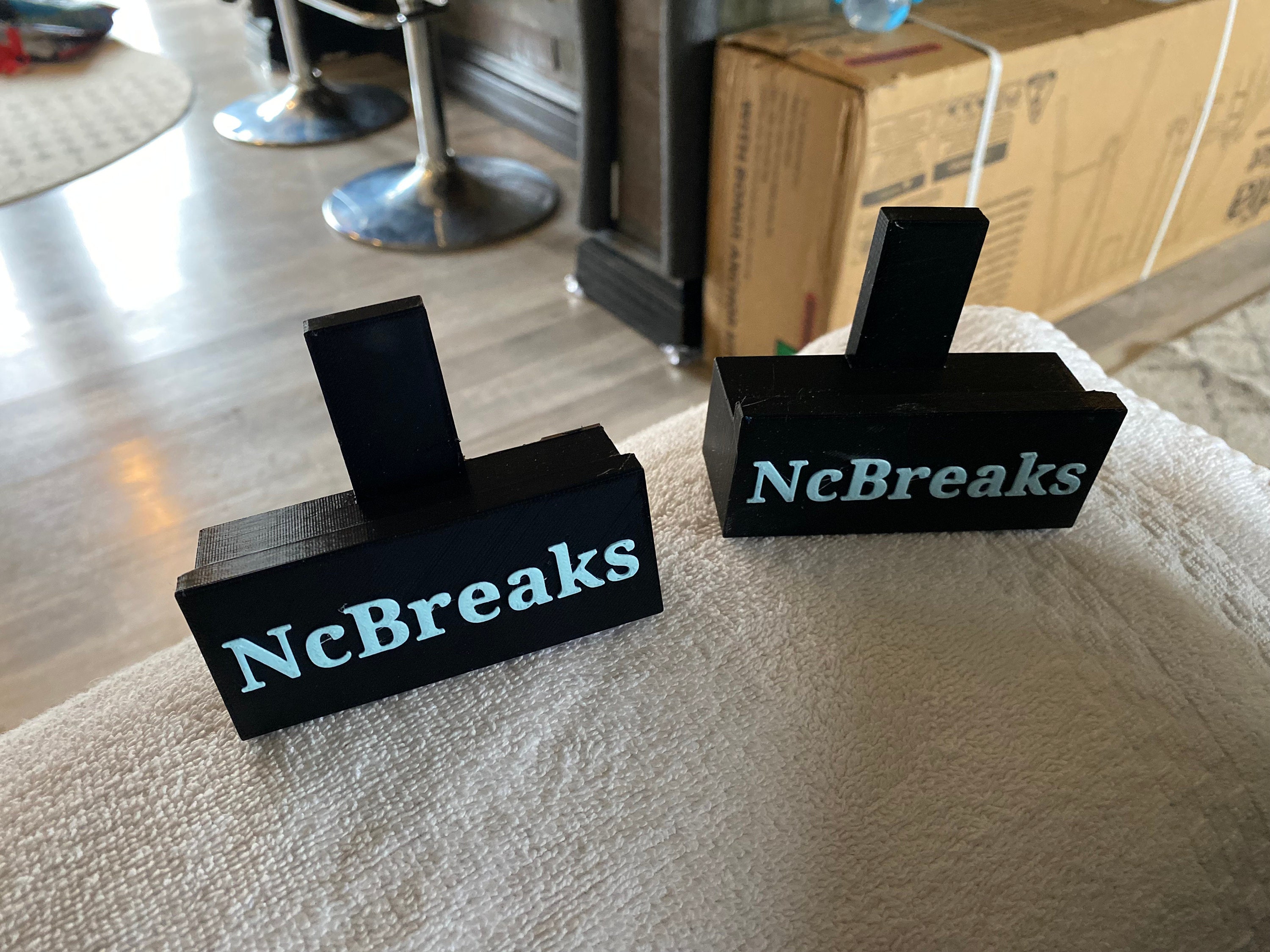 Custom Logo Trading Card Holder Personalized Display Stand Sports Cards for breakers and live stream sellers TCG 3D Printed