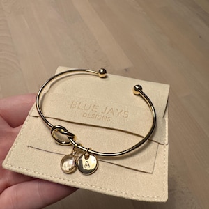 Maria added a photo of their purchase
