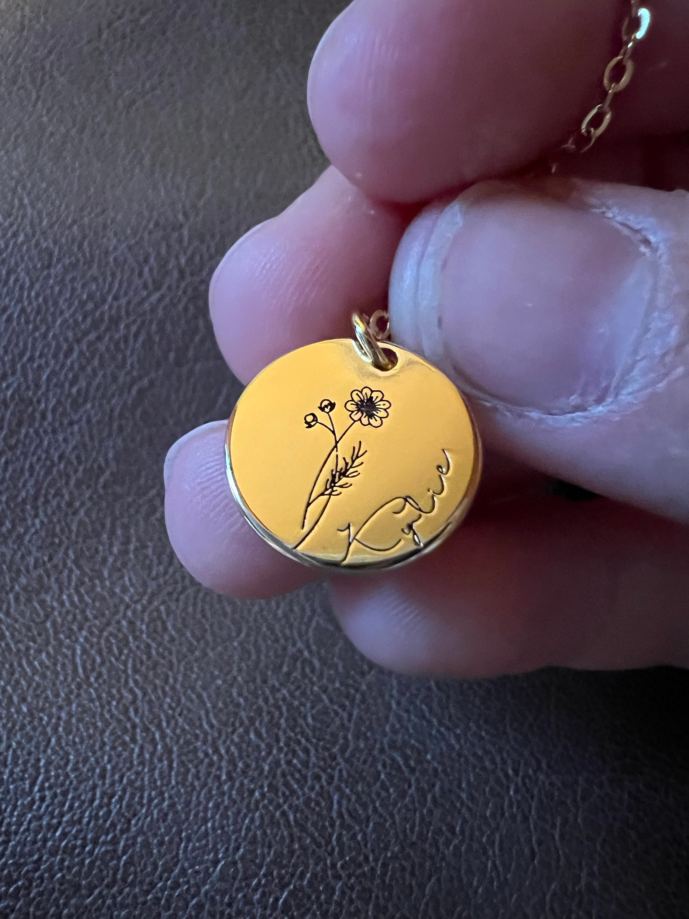 Birth Flower Necklace, Engraved Name Necklace, Dainty Floral Necklace, Handmade Jewelry,Personalized Gifts,Birthday Mothers Day Gift for Her