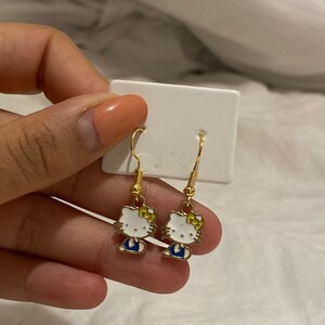 Ebony Hammond added a photo of their purchase