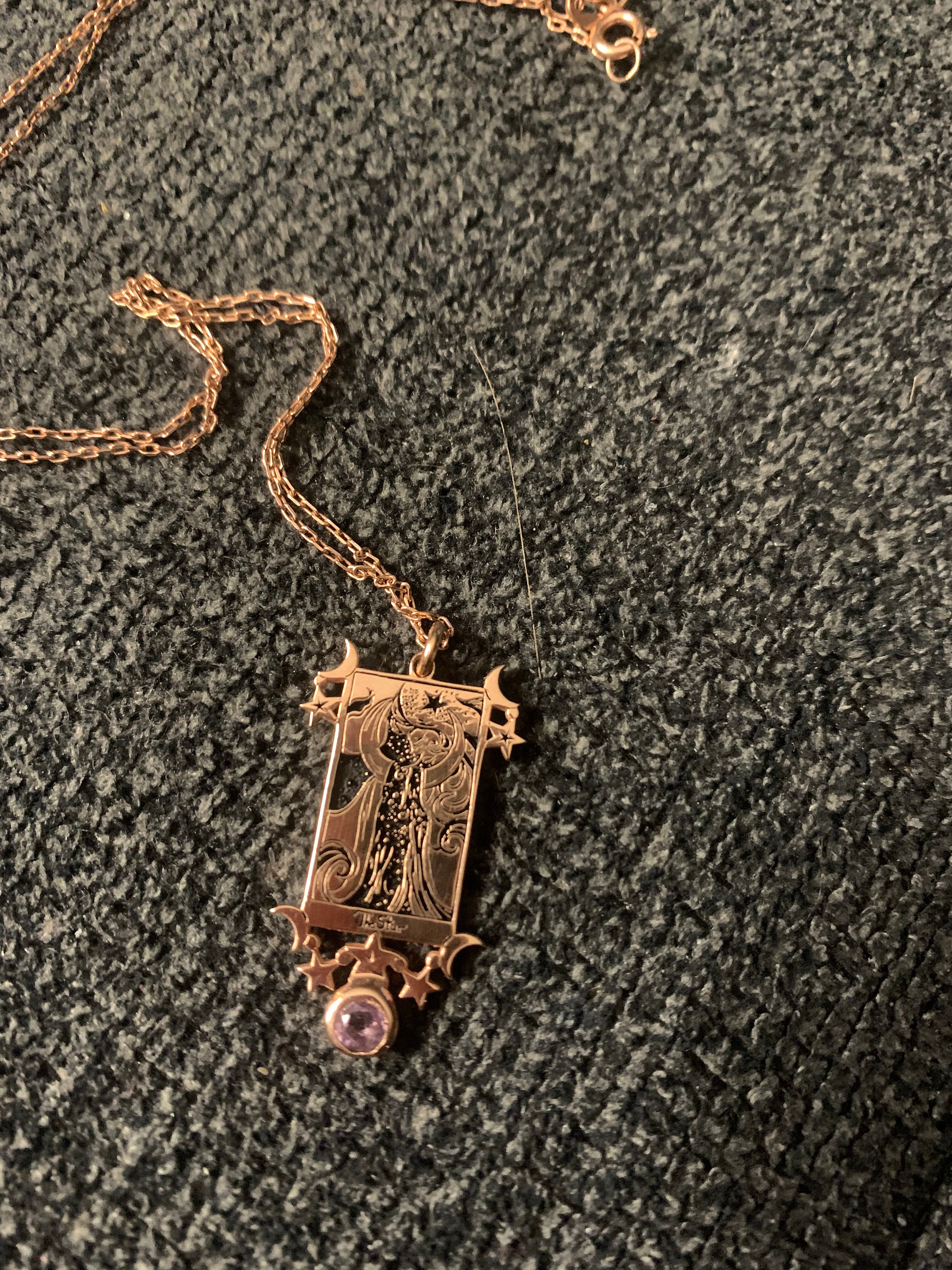 Tiny La luna ( Linerworks design) with amethyst stone 925 silver necklace