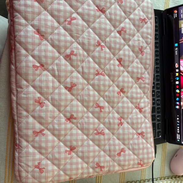 Cherry laptop sleeve