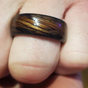 Ancient Kauri Spiral Grain Wood Ring With Central 24K Gold Vein ...