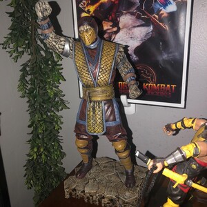 Handmade 27 Cm Tremor Figure – 3D Printed & Hand-painted Mortal