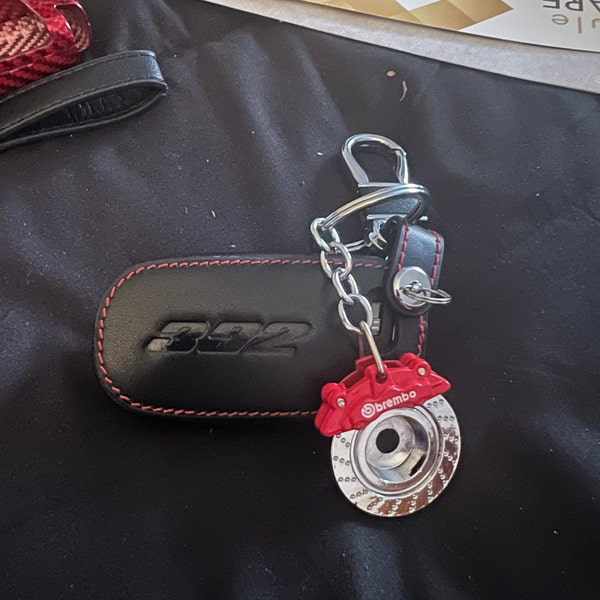 High-quality Engine Cover Keychain With Free Shipping: A Stylish and ...