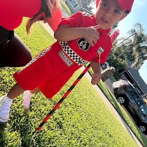 Leonela added a photo of their purchase