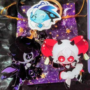 Cookie Run Keychains - Candy Apple Cookie and Black Sapphire