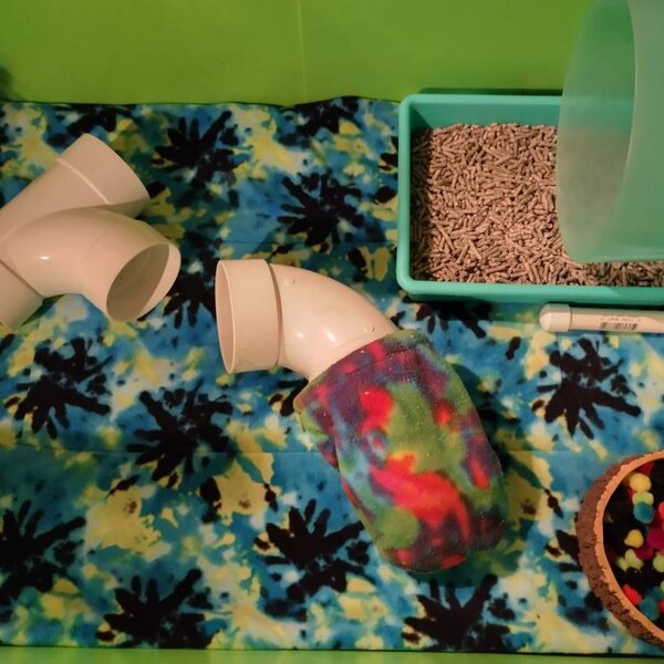View of Custom Fleece Guinea Pig Cage Liner C&C 1x2 2x2 2x3 2x4 2x5 Liner ...