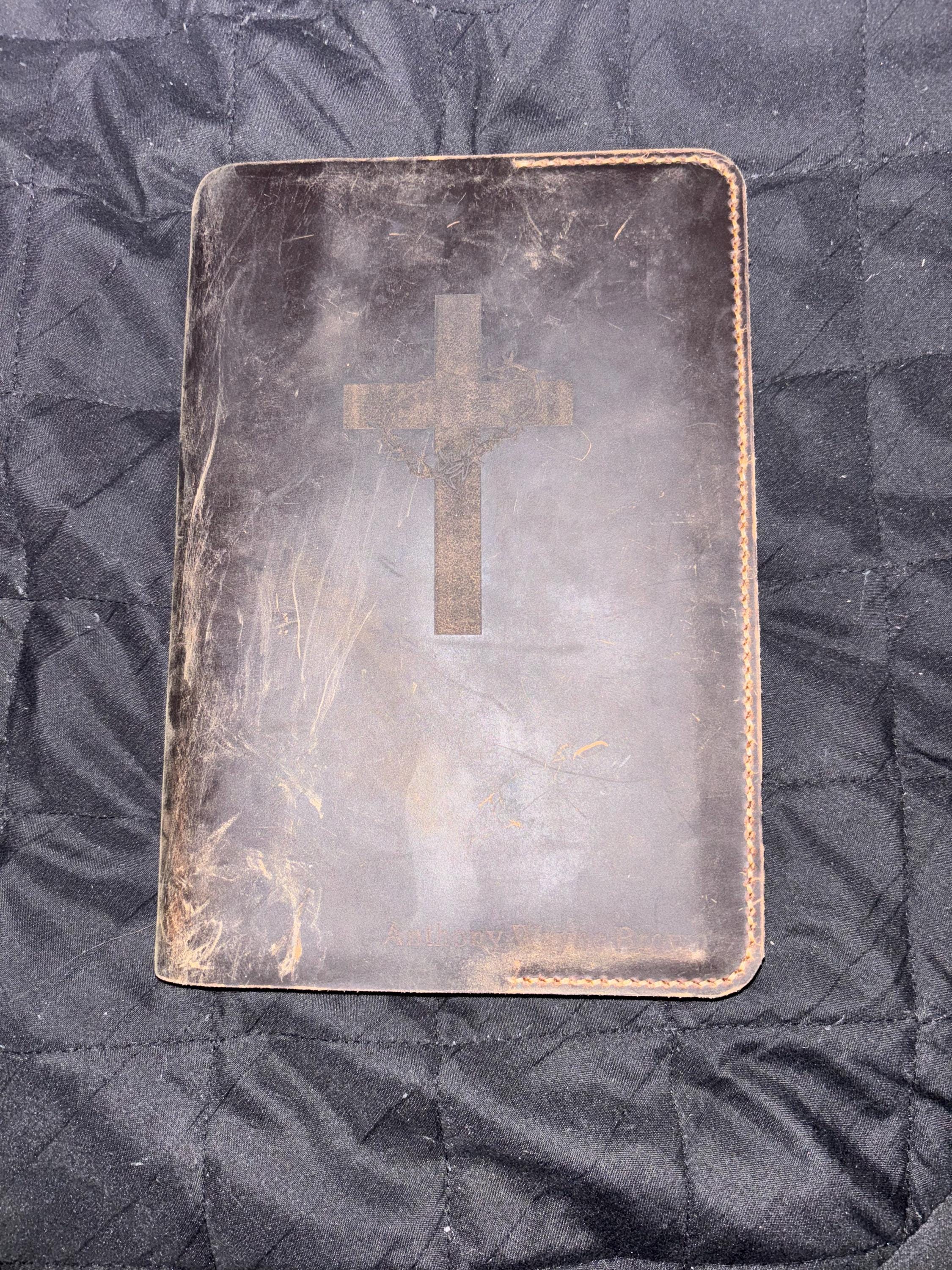 Personalized Leather cover for bible KJV , Custom leather holy bible book case cover christian gifts for men women Z04-LBBC05S