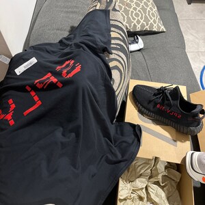 Esteban added a photo of their purchase