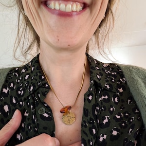 Ele added a photo of their purchase