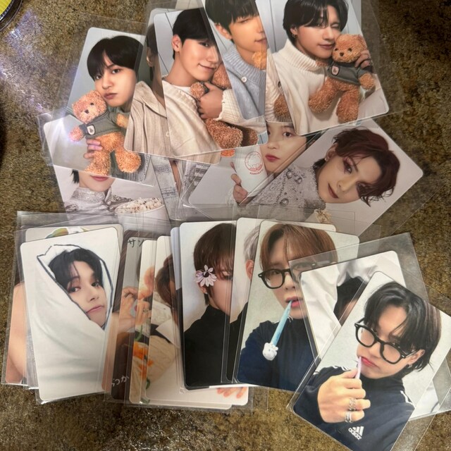 ATEEZ ゴールデンアワー パート2 フォトカード 歯磨きバージョン