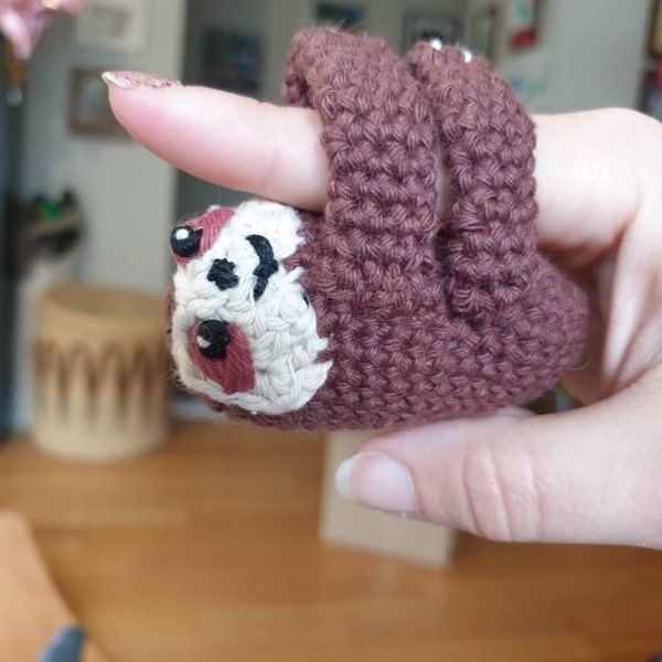 Finger Sloth Pattern Crochet Finger Sloth - Instant Download - Crochet Pattern - Etsy UK