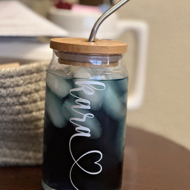 Glass jar cup with a natural bamboo lid