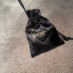 Gemma ahmed added a photo of their purchase