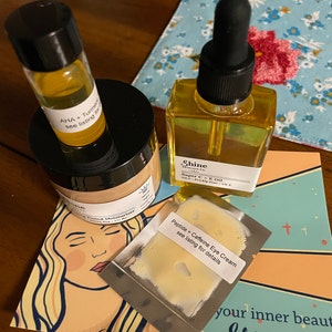 Deidra added a photo of their purchase