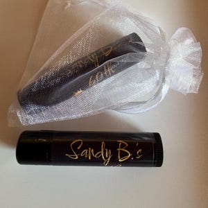 Saundra added a photo of their purchase