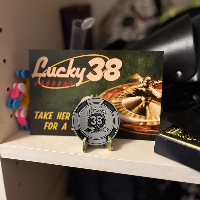 プラチナチップ - Fallout New Vegas 風 - ラッキー38