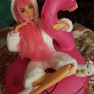 Amanda added a photo of their purchase