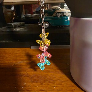 Alyssa added a photo of their purchase