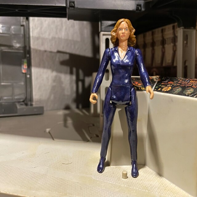 UNPAINTED Wilma Deering (spandex) Action Figure (buck Rogers