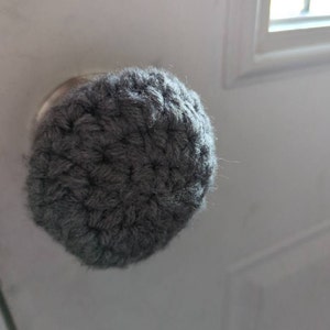  Door Knob Cover - Toddler/Child Deterrent - Door Cozy - Crochet  Door Knob Cover - Home Decor （2 Pack） : Appliances