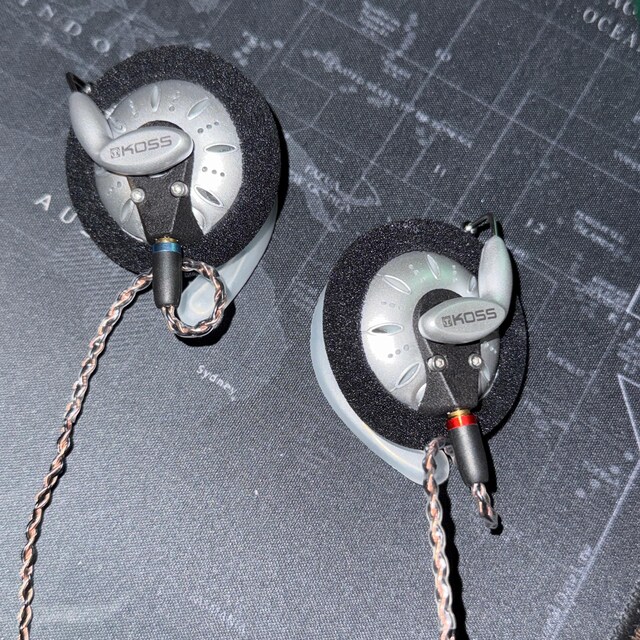 Koss SportClip KSC75 ヘッドホン MMCX改造版 予約受付中 - Etsy 日本