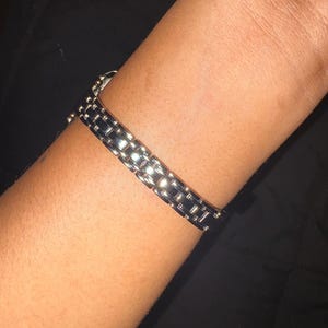 Jinayah added a photo of their purchase