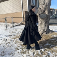 ZWDC Damen Wintermantel Mit Kapuze - Langer Freizeitmantel Für Alltag & Reisen