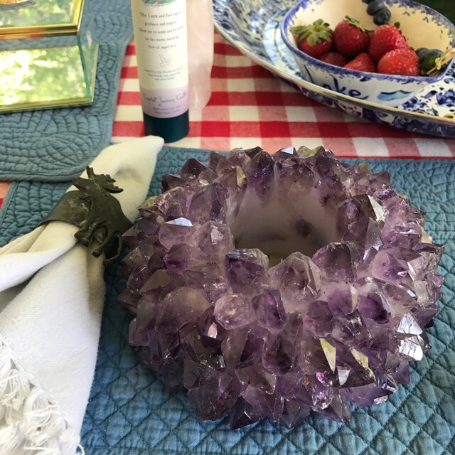 Large Amethyst Point Candle Holder - Crystal Decor (RK6A-04 Large Amethyst Point Candle Holder - Crystal Decor (RK6A-04