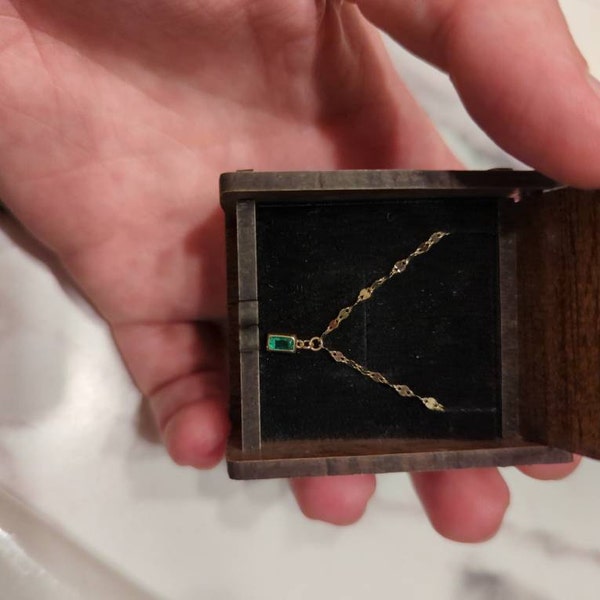 Revival Mini Frame 14K Gold Sapphire Pendant Necklace main image 1