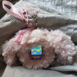 Cassie added a photo of their purchase