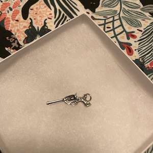Yvette added a photo of their purchase