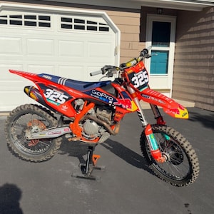Zav added a photo of their purchase