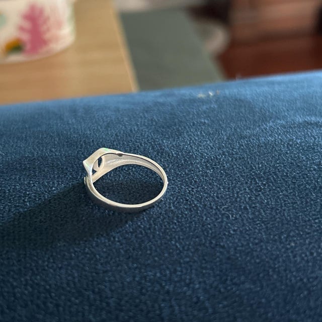人気ブランド【E and E Project】14K Old English initialリング プレゼントに 14K Old English initial リング E and E Project