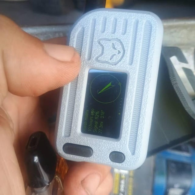 S5 Beacon Meshtastic LoRa Radio – Ricarica Solare Wisblock, Flashato, Colore Bianco, RX/TX
