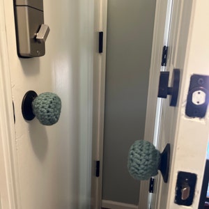  Door Knob Cover - Toddler/Child Deterrent - Door Cozy - Crochet  Door Knob Cover - Home Decor （2 Pack） : Appliances